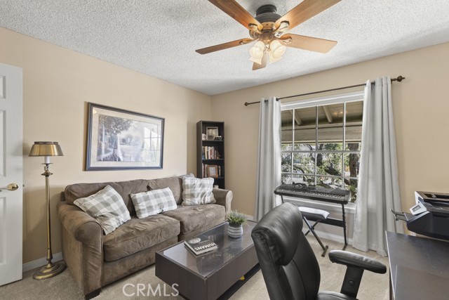 Image 32 of 49 For 6929 Sherwood Drive