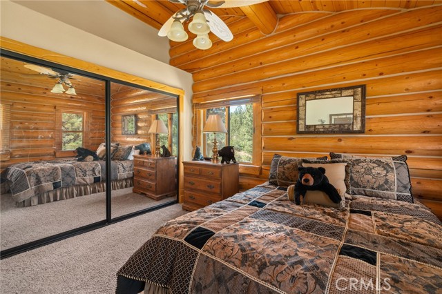 1947 Shady Lane, Big Bear City CA: https://media.crmls.org/medias/77166445-2051-416c-8047-6b28f7472ee7.jpg