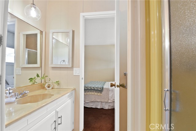 Detail Gallery Image 10 of 20 For 11250 Beach Bld #100,  Stanton,  CA 90680 - 2 Beds | 2 Baths