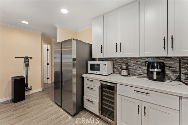 Detail Gallery Image 17 of 38 For 25840 Iris Ave #B,  Moreno Valley,  CA 92551 - 2 Beds | 2/1 Baths