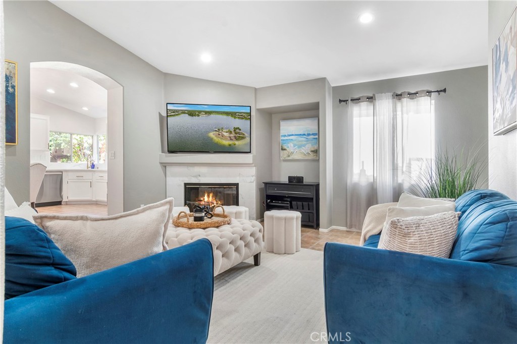 16366 W Sun Canyon