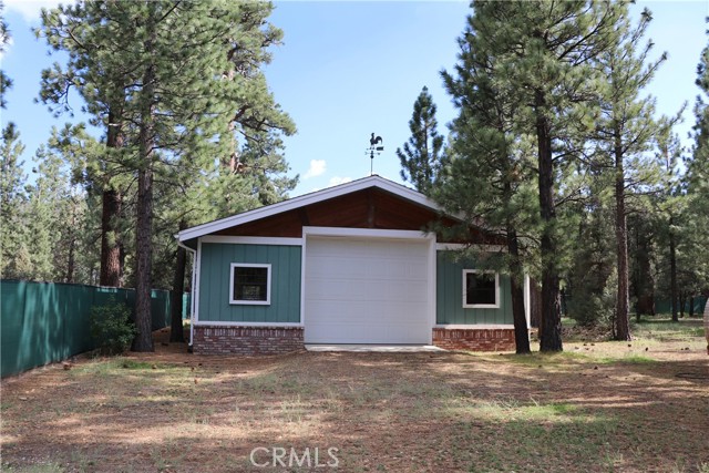 Detail Gallery Image 44 of 59 For 2474 Oak Ln, Big Bear City,  CA 92314 - 3 Beds | 2/1 Baths