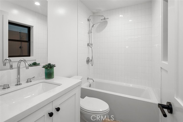 Detail Gallery Image 17 of 38 For 512 Marguerite Ave, Corona Del Mar,  CA 92625 - 3 Beds | 3/2 Baths