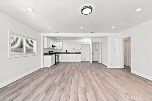 11917 Burton Street, 1 photo 4