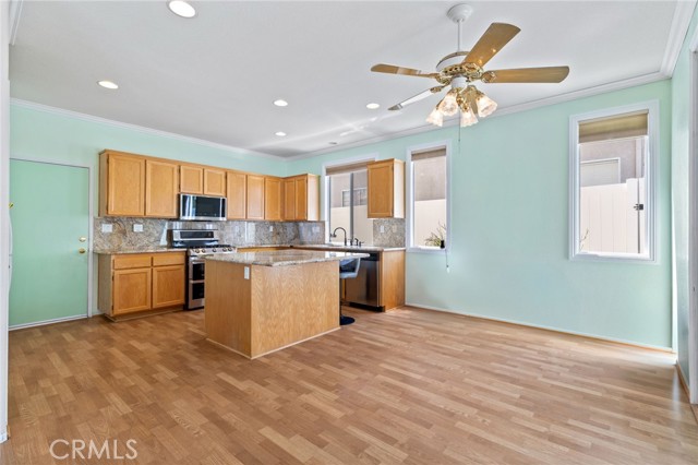 Image 5 of 42 For 23832 Matador Way