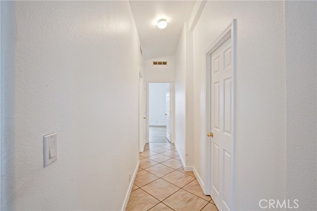 Detail Gallery Image 13 of 22 For 900 Mcfarland Ave, Wilmington,  CA 90744 - 3 Beds | 2 Baths