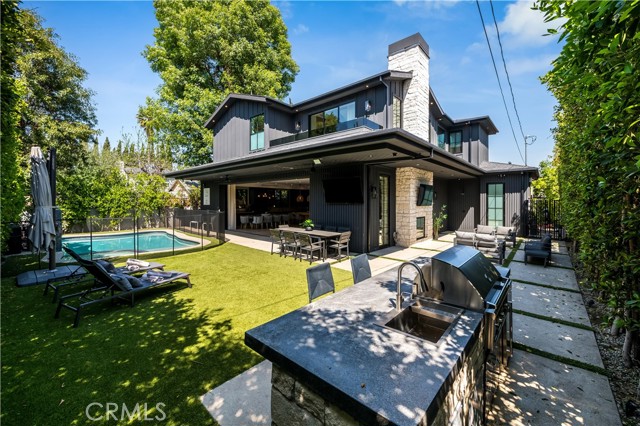 Detail Gallery Image 24 of 48 For 5517 Allott Ave, Sherman Oaks,  CA 91401 - 5 Beds | 6 Baths