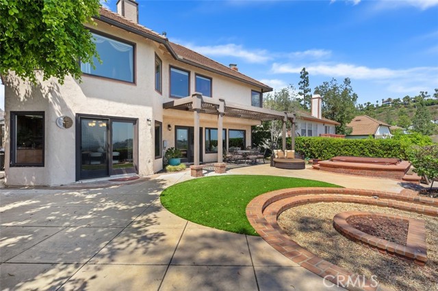 6150 E West View Drive, Orange CA: https://media.crmls.org/medias/77190734-0fe4-4089-8904-24e251955fe1.jpg