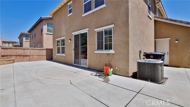 1765 Yvonne Court, Riverside CA: https://media.crmls.org/medias/7719784b-ddb3-490e-a977-1814ae49a165.jpg