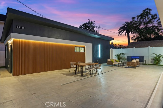 Front Image Thumbnail for CRSR26148031