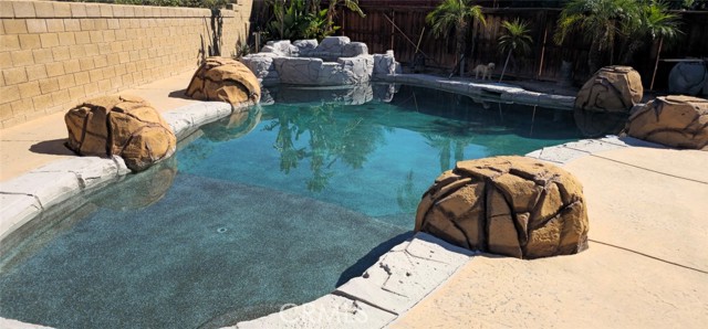 Detail Gallery Image 10 of 12 For 1940 Clemens Pl, San Jacinto,  CA 92583 - 5 Beds | 4 Baths