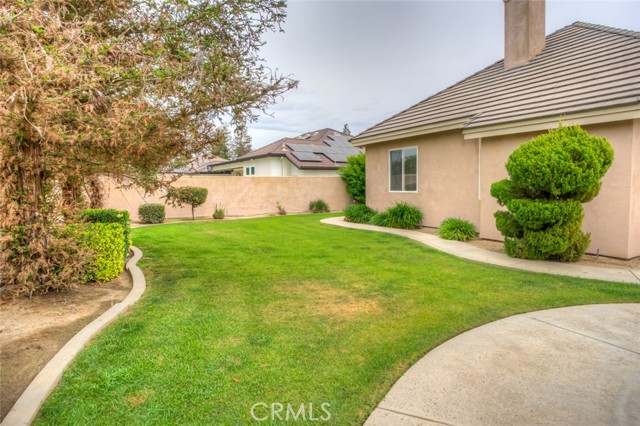 Detail Gallery Image 14 of 65 For 1507 Cromerton, Bakersfield,  CA 93311 - 5 Beds | 2/1 Baths