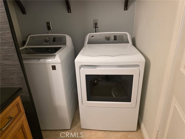 22242 Caminito Zaragoza, Laguna Hills CA: https://media.crmls.org/medias/771ec182-7023-43a9-bf25-f5126023af9e.jpg