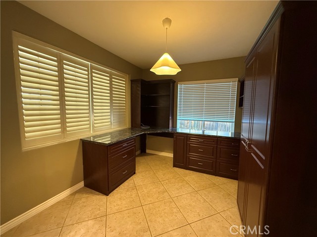 Detail Gallery Image 31 of 35 For 1783 Pinnacle Way, Upland,  CA 91784 - 4 Beds | 2/1 Baths