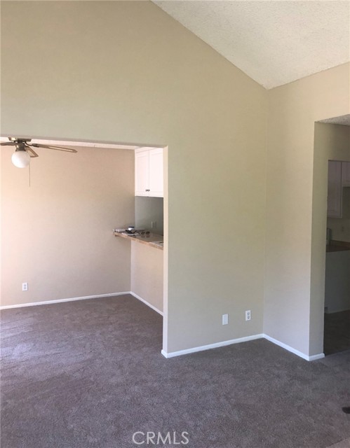 Detail Gallery Image 3 of 6 For 23141 Saguaro St, Lake Forest,  CA 92630 - 3 Beds | 2 Baths