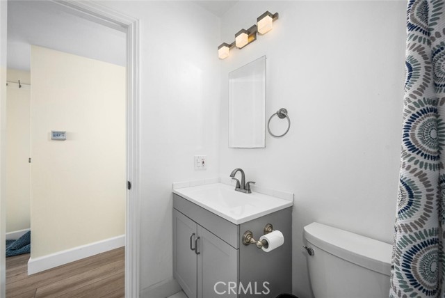 Detail Gallery Image 25 of 37 For 20326 Gardenia Dr, Huntington Beach,  CA 92646 - 3 Beds | 2/1 Baths