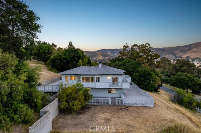Detail Gallery Image 50 of 60 For 667 Hill St, San Luis Obispo,  CA 93405 - 4 Beds | 3/1 Baths