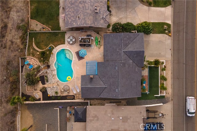23417 Continental Drive, Canyon Lake CA: https://media.crmls.org/medias/77225a66-576b-4120-8ea3-1bc45d7f2773.jpg