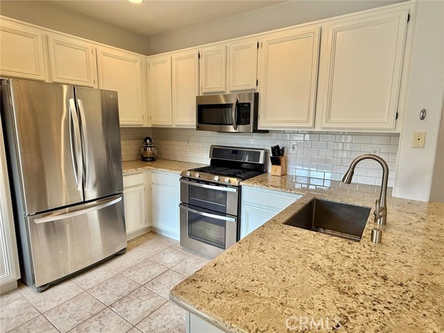 21 Veneto Lane, Aliso Viejo CA: https://media.crmls.org/medias/7723192c-bfc0-4111-814a-22be87a00938.jpg