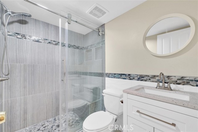 Detail Gallery Image 16 of 36 For 2861 Ballesteros Ln, Tustin,  CA 92782 - 3 Beds | 2/1 Baths