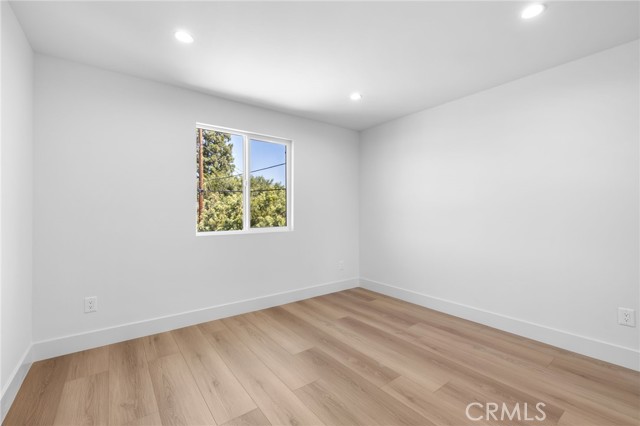 Detail Gallery Image 53 of 69 For 1504 N California, Burbank,  CA 91505 - – Beds | – Baths