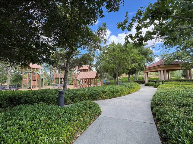 Detail Gallery Image 37 of 42 For 80 Cipresso, Irvine,  CA 92618 - 4 Beds | 3 Baths