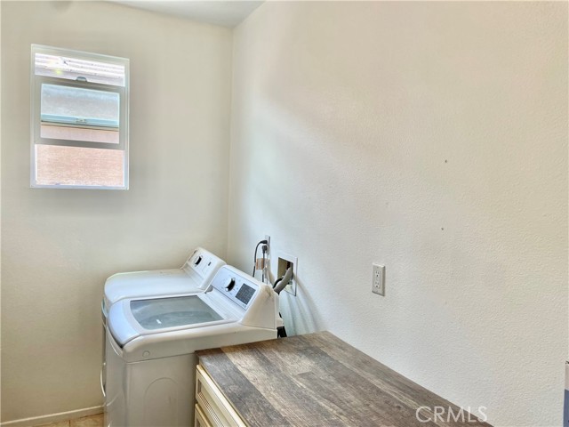 Detail Gallery Image 18 of 40 For 14971 Cottontail Ln, Victorville,  CA 92394 - 3 Beds | 2/1 Baths