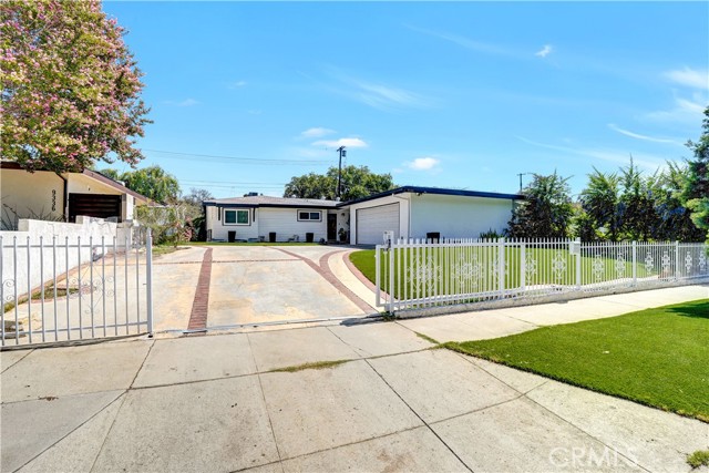 9330 Rhea Ave, Northridge, CA 91324