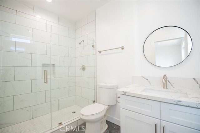 Detail Gallery Image 28 of 34 For 9114 N Nilo Ln, Panorama City,  CA 91402 - 4 Beds | 3/1 Baths