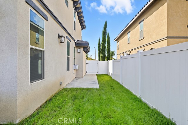 Detail Gallery Image 29 of 34 For 1450 W 11th St, Pomona,  CA 91766 - 4 Beds | 2/1 Baths