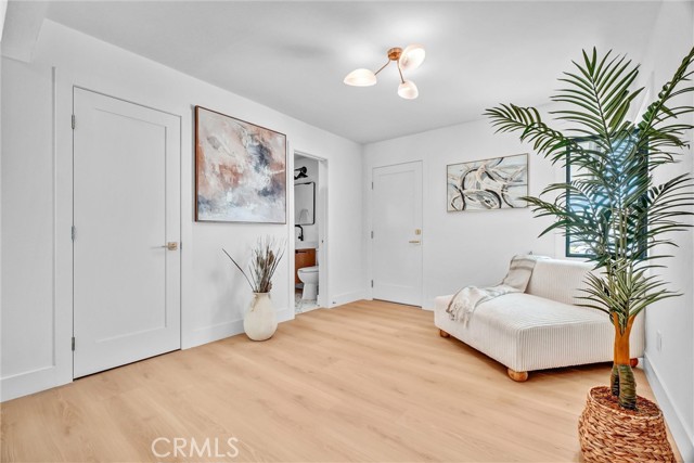 Image 4 of 23 For 6951 Stanford