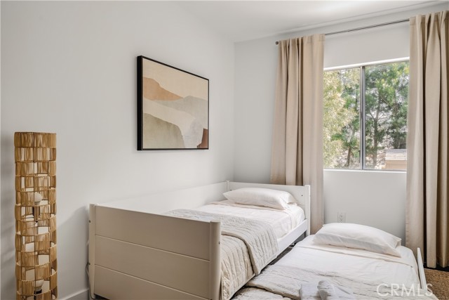 Detail Gallery Image 28 of 45 For 654 S Soto St, Los Angeles,  CA 90023 - 4 Beds | 4 Baths