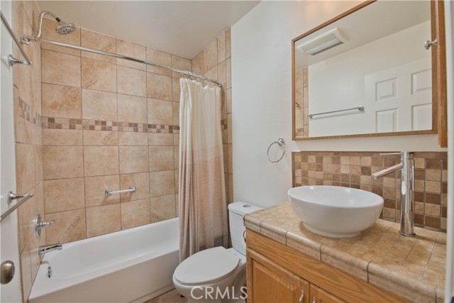 Detail Gallery Image 25 of 31 For 15199 Campus Park Dr #D,  Moorpark,  CA 93021 - 3 Beds | 2 Baths