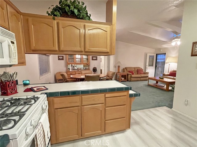 Detail Gallery Image 26 of 36 For 1201 W Valencia #42,  Fullerton,  CA 92833 - 3 Beds | 2 Baths