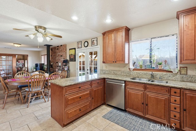 Detail Gallery Image 27 of 48 For 16019 Cactus St, Hesperia,  CA 92345 - 4 Beds | 3 Baths