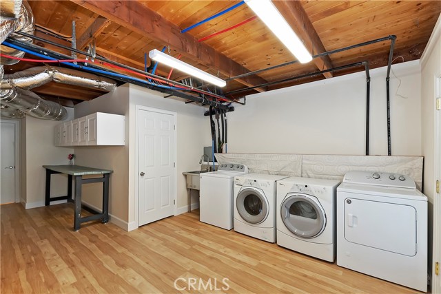 Detail Gallery Image 56 of 57 For 113 Brentwood, Lake Arrowhead,  CA 92352 - 6 Beds | 5/1 Baths