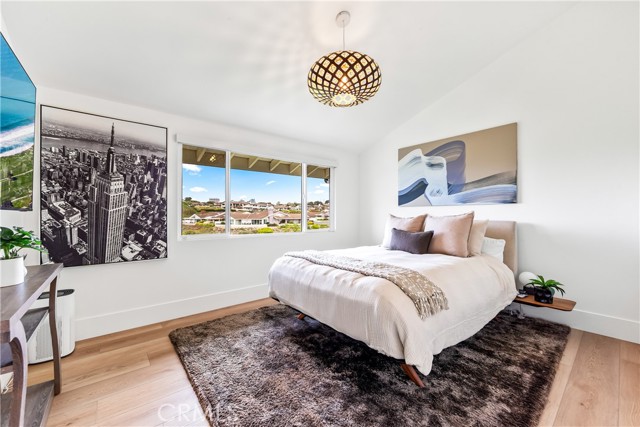 9 Jasmine Creek Dr, Corona del Mar CA: https://media.crmls.org/medias/772fb389-ea4c-432c-a567-824920740d80.jpg