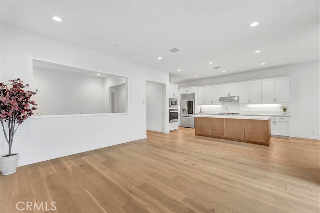 Detail Gallery Image 19 of 62 For 14432 Windfall Ln, Huntington Beach,  CA 92647 - 3 Beds | 2/1 Baths