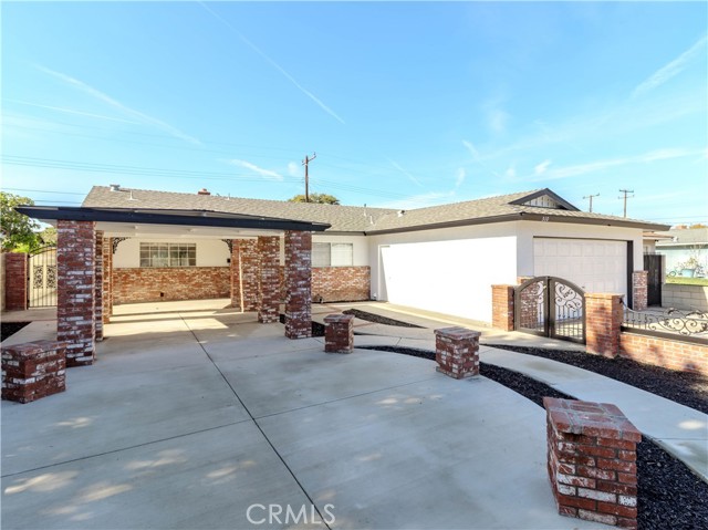 Detail Gallery Image 2 of 25 For 510 S King, Santa Ana,  CA 92704 - 3 Beds | 2 Baths