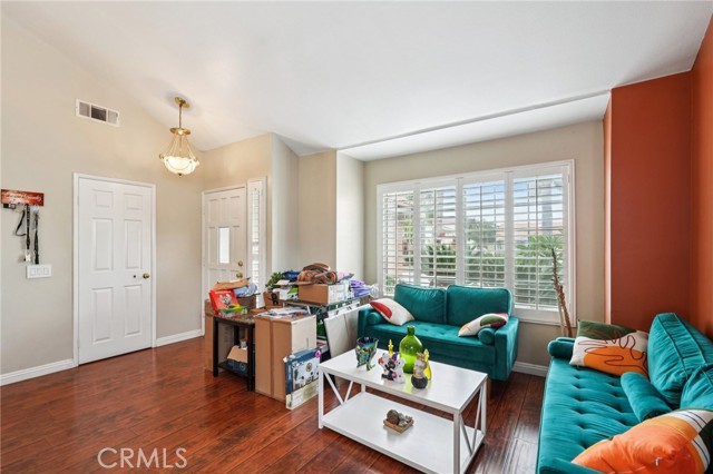 Detail Gallery Image 5 of 34 For 10742 Jeri, Riverside,  CA 92505 - 4 Beds | 2 Baths