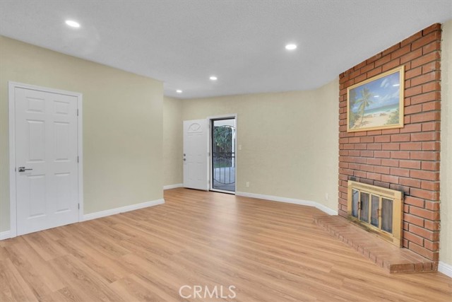 Image 23 of 41 For 9241 Vicki Drive