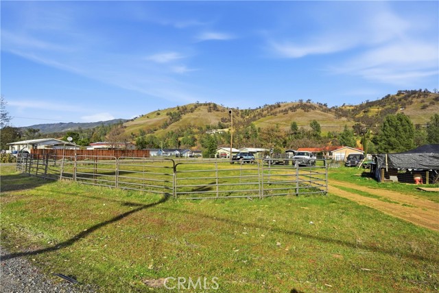 Detail Gallery Image 16 of 20 For 3096 Spring Valley Rd, Clearlake Oaks,  CA 95423 - 4 Beds | 2 Baths