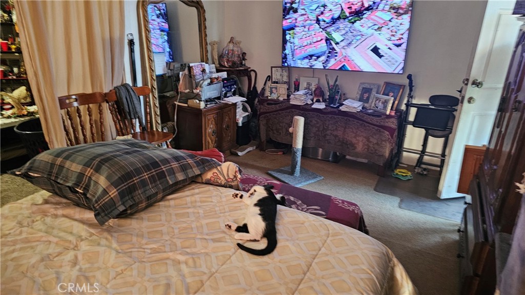 https://media.crmls.org/medias/7733cc36-4977-4273-8cb8-3be5fddf9de1.jpg?preset=X-Large