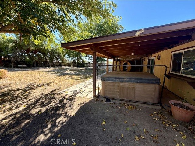 14705 Mandan Road, Apple Valley CA: https://media.crmls.org/medias/7734a2b7-6826-4934-9bfc-05801806b988.jpg