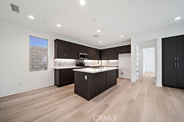 Detail Gallery Image 19 of 47 For 35806 Mccarthy St, Palm Desert,  CA 92211 - 4 Beds | 2/1 Baths