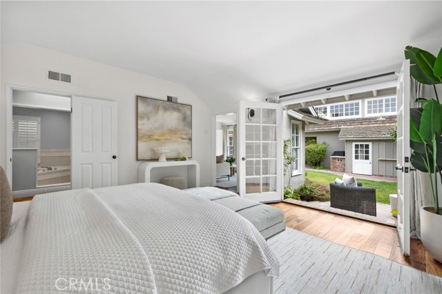 Detail Gallery Image 17 of 37 For 235 Driftwood Rd, Corona Del Mar,  CA 92625 - 4 Beds | 4/1 Baths