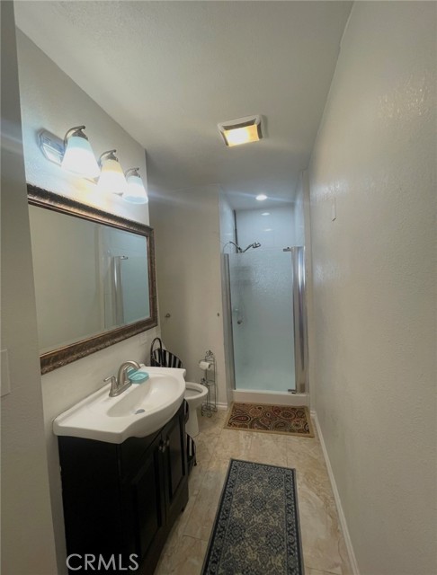 Detail Gallery Image 4 of 12 For 620 N Janss #2,  Anaheim,  CA 92805 - 3 Beds | 1 Baths