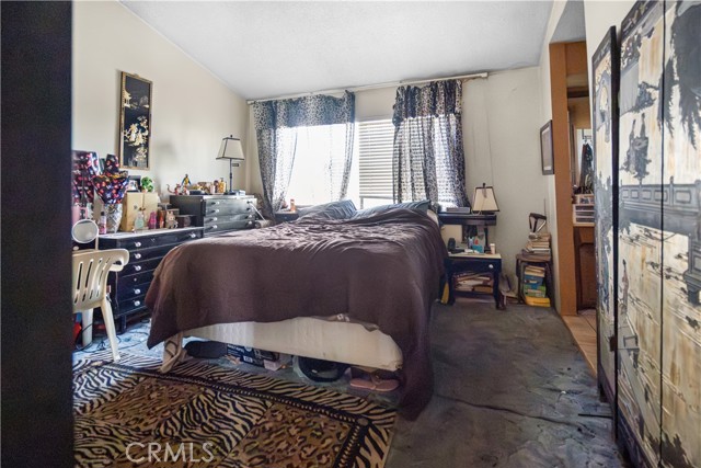 Detail Gallery Image 13 of 23 For 9024 Willis, Panorama City,  CA 91402 - 2 Beds | 2/1 Baths