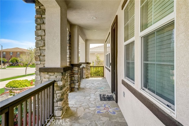 Detail Gallery Image 5 of 74 For 7400 Arbor Ln, Rancho Cucamonga,  CA 91739 - 6 Beds | 4/1 Baths