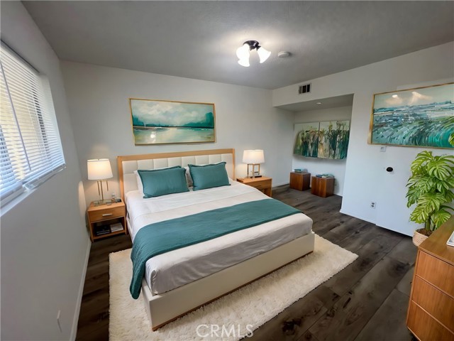 Detail Gallery Image 9 of 17 For 6635 Wilbur Ave #36,  Reseda,  CA 91335 - 3 Beds | 1/1 Baths